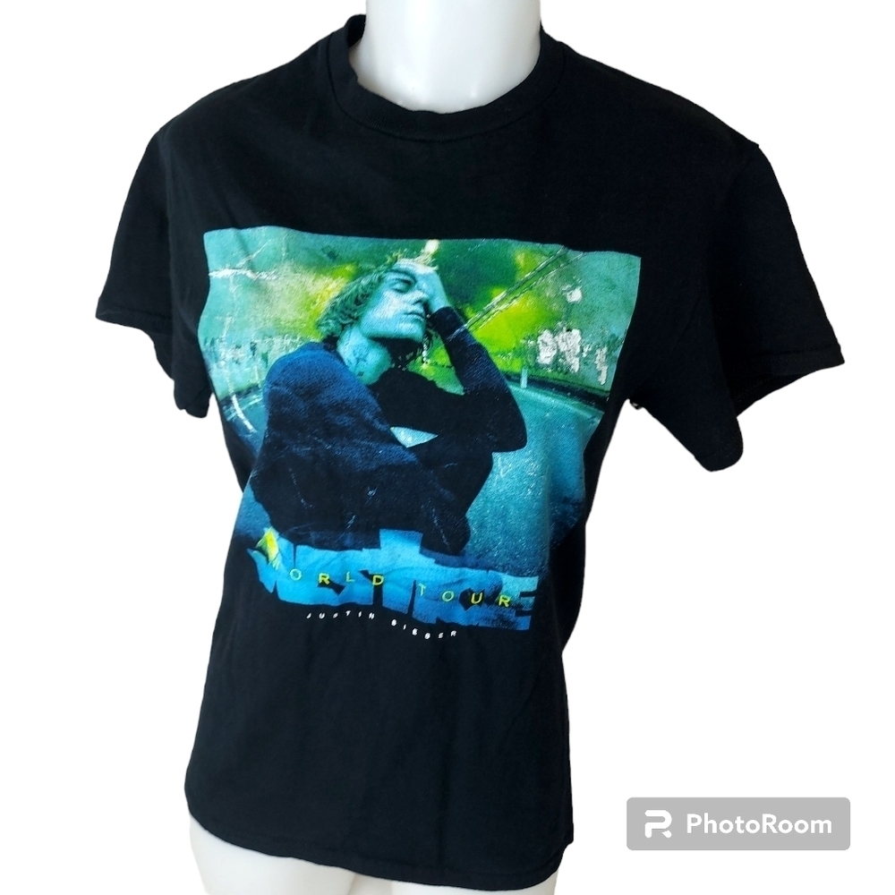 JUSTIN BIEBER Justice World tour concert tee shirt Size Small